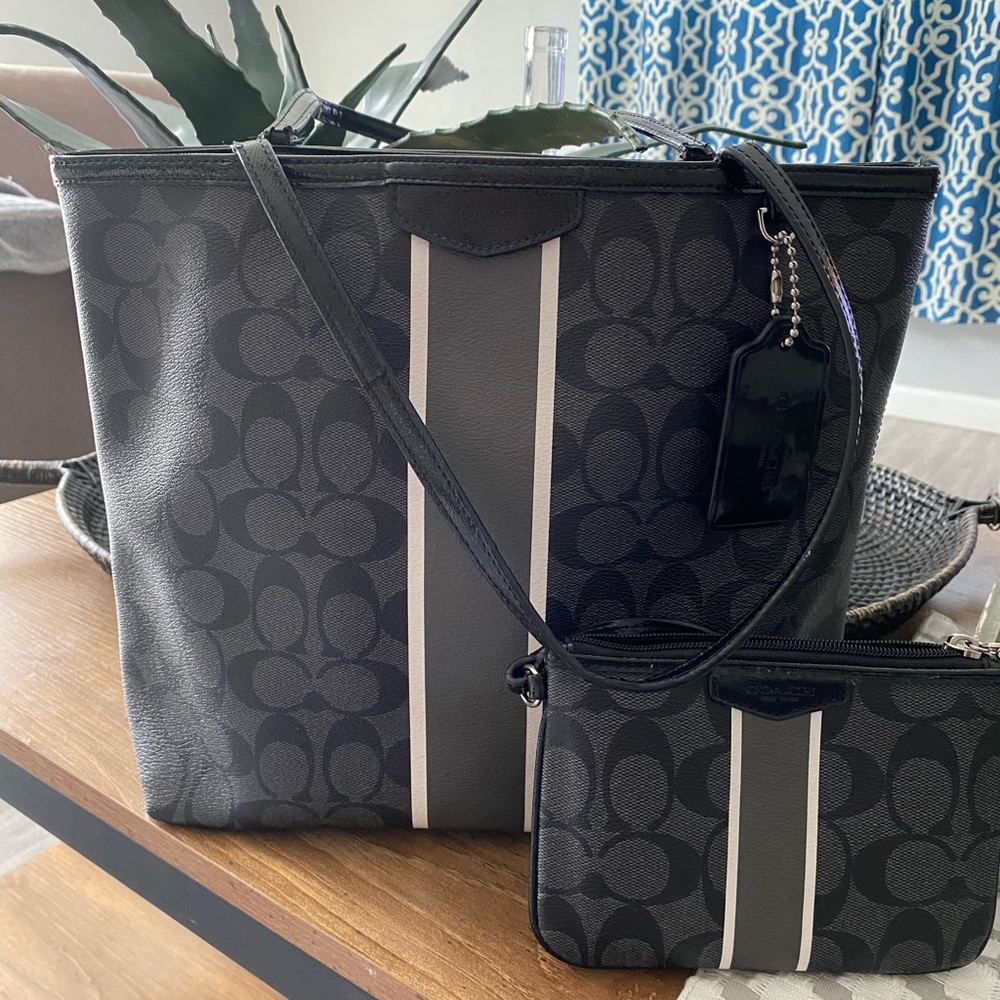 Coach purse
